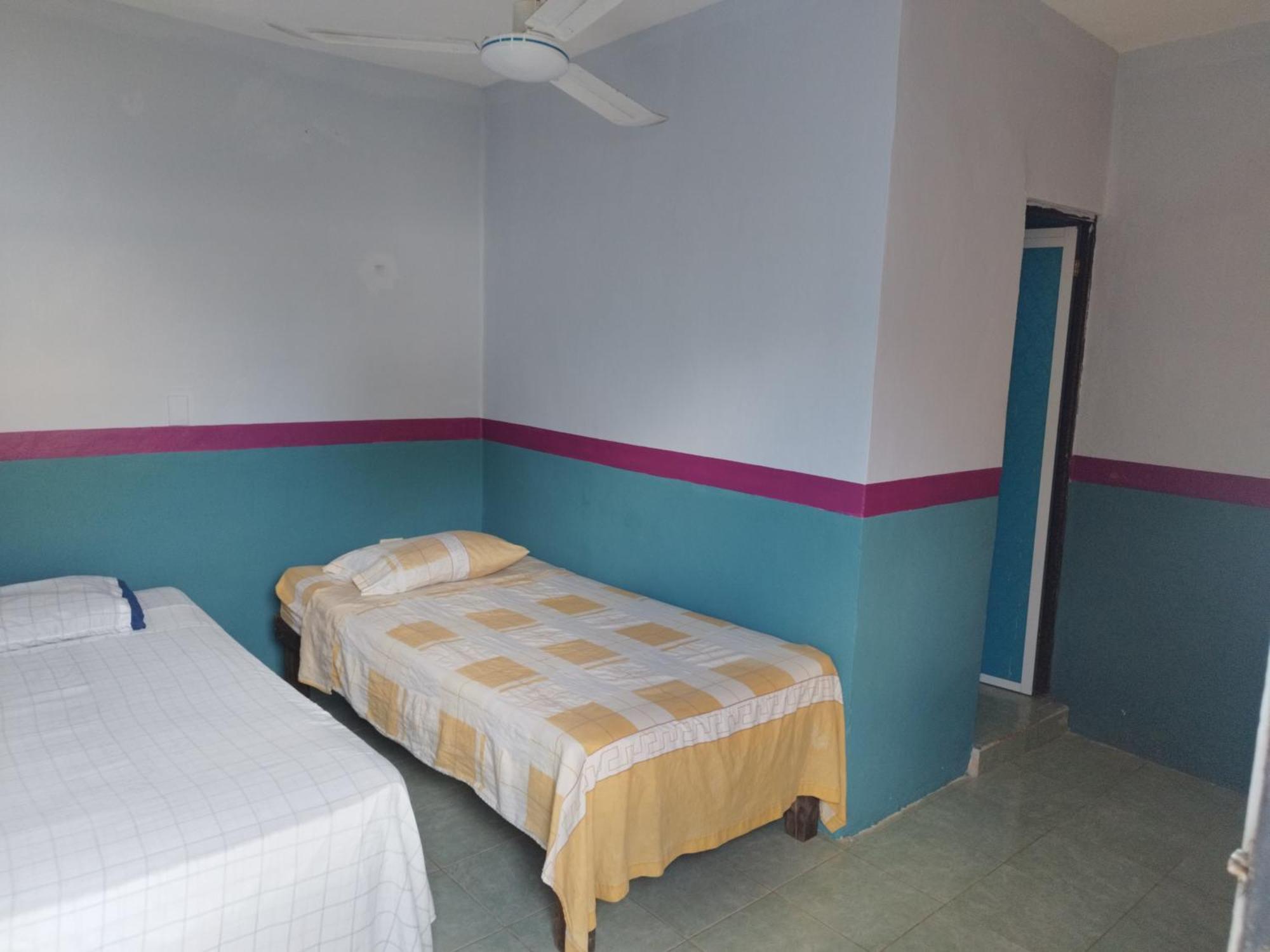 Hostal Y Temazcal Guemez Pisté Eksteriør bilde